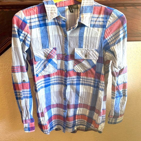 Full Tilt Women’s Size Small Multicolor Plaid Flannel Button Up Casual Shirt Top - Picture 1 of 6